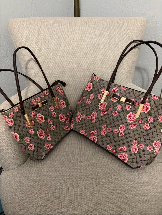 Handbags - 2 Floral Print Tote Bags in Pink and Brown leather